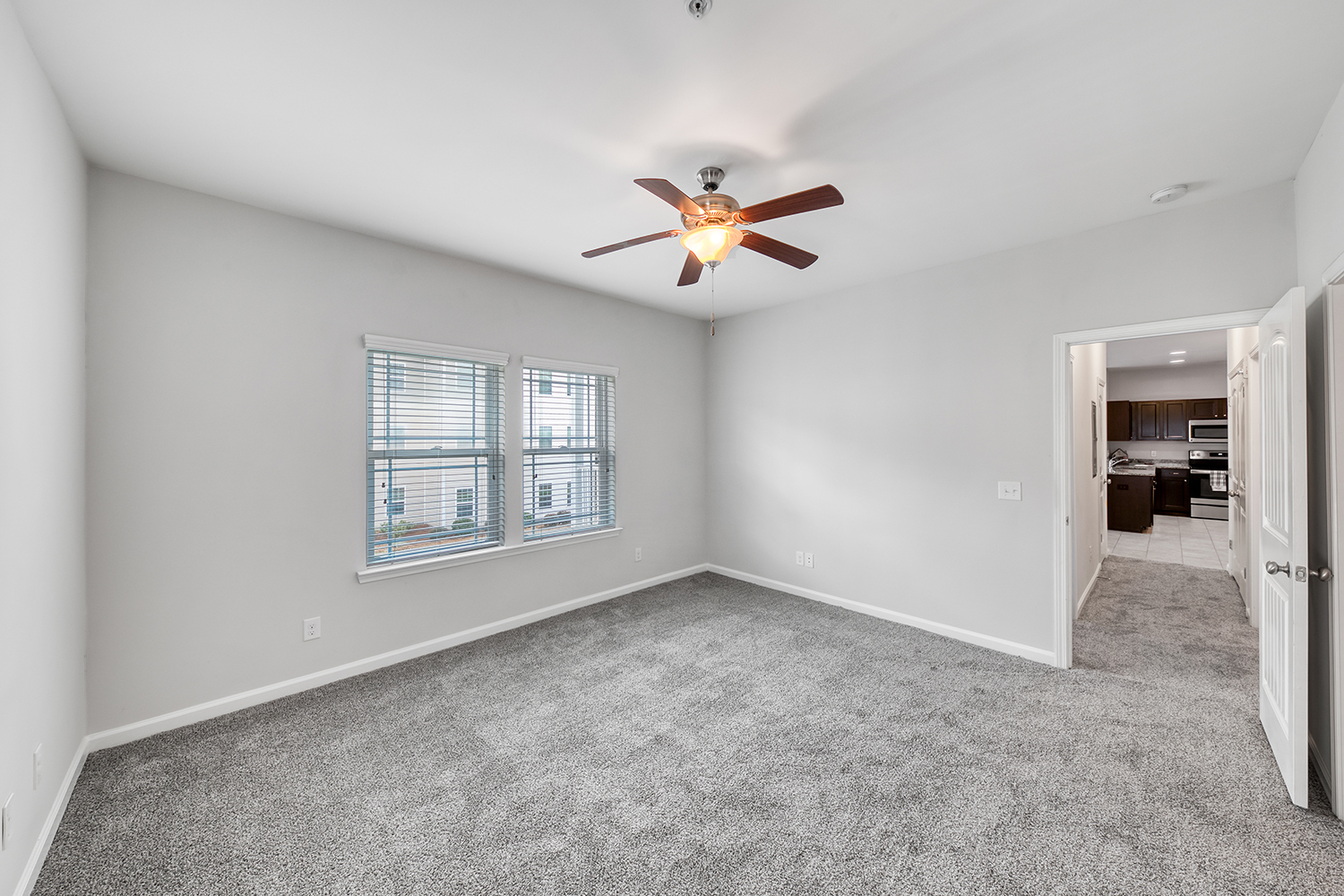 Latitude at Richmond Hill The Multifamily Advisory Group at Cushman